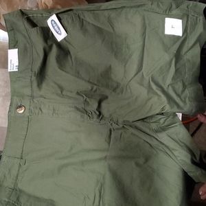 old navy everyday short 7" green size 18